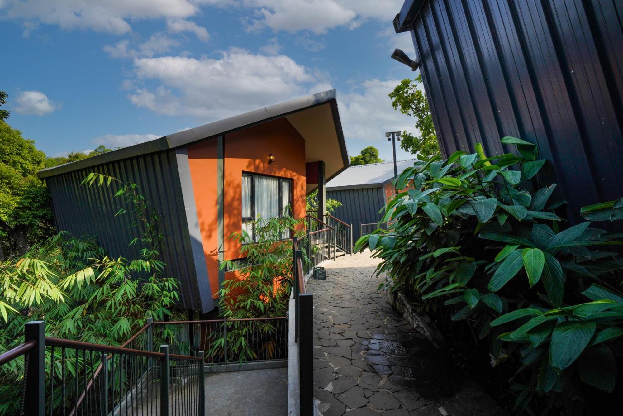 Vyna Hillock Resort And Spa Vythiri Bagian luar foto