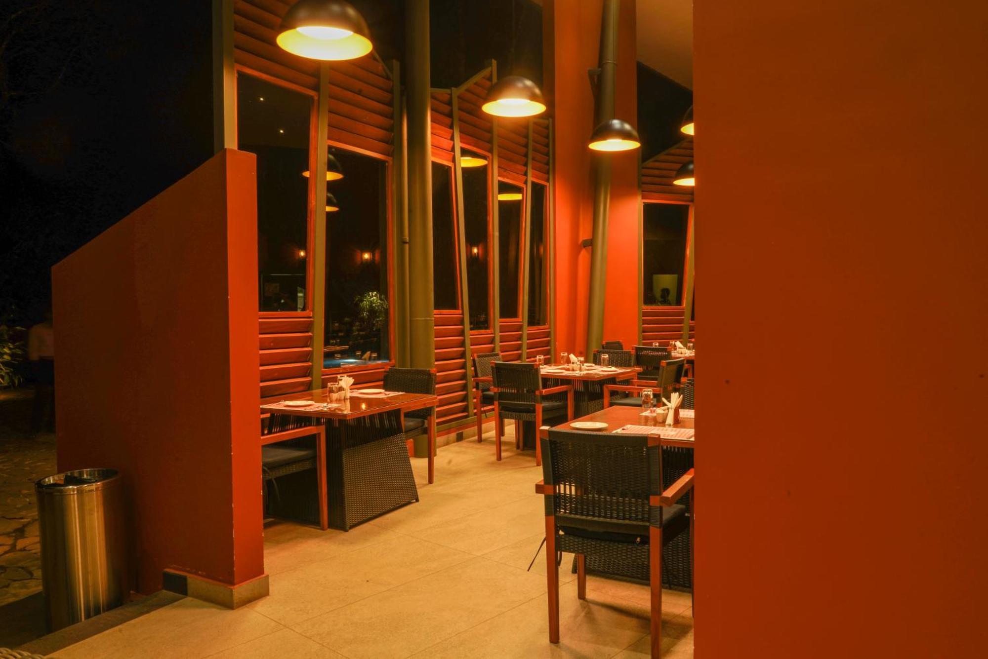 Vyna Hillock Resort And Spa Vythiri Bagian luar foto